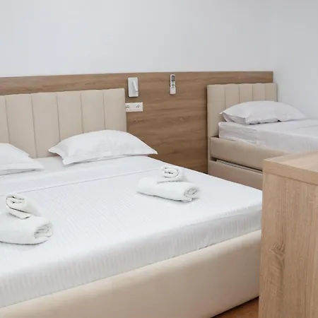 Margjokaj2 * Velipojë