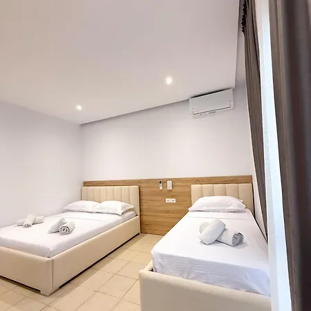 Margjokaj2 Hotel *
